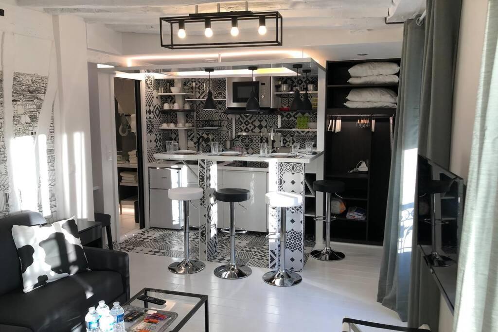 Rousselet Quartier Bon Marche Viieme Apartment *