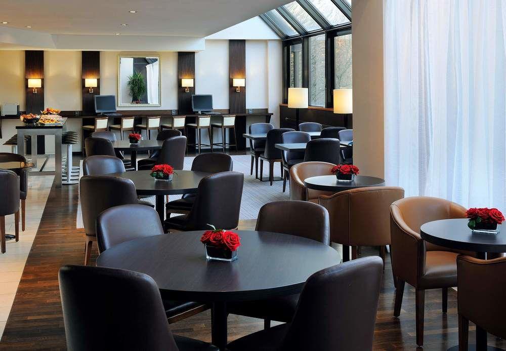 Marriott Rive Gauche & Conference Center Hotel 4*