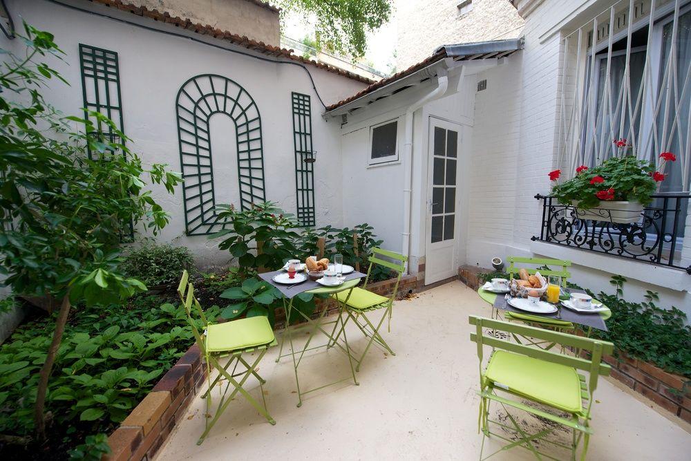 Ami Hotel 3*