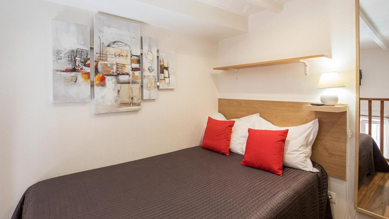 De L'horloge Appart hôtel 2*