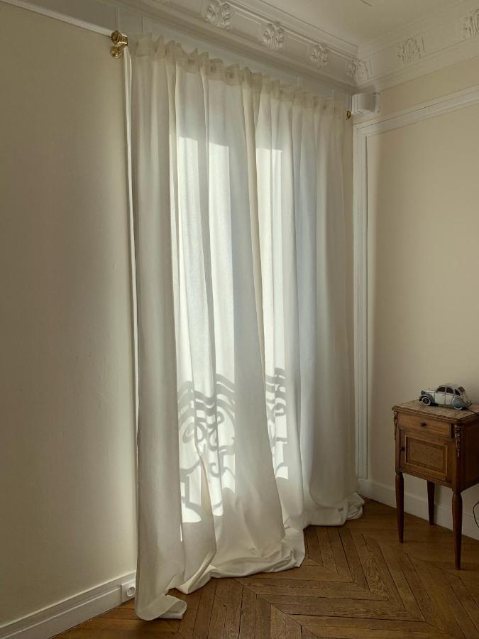 Bed & Breakfast Eiffel Tower View Rose, #2 Paris