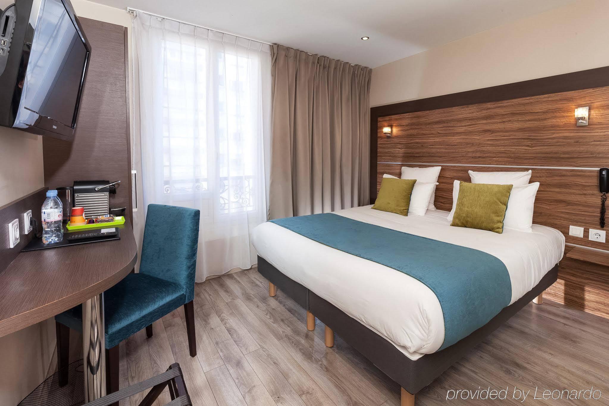 Hotel Apolonia Montmartre; Sure Collection By Western 3*