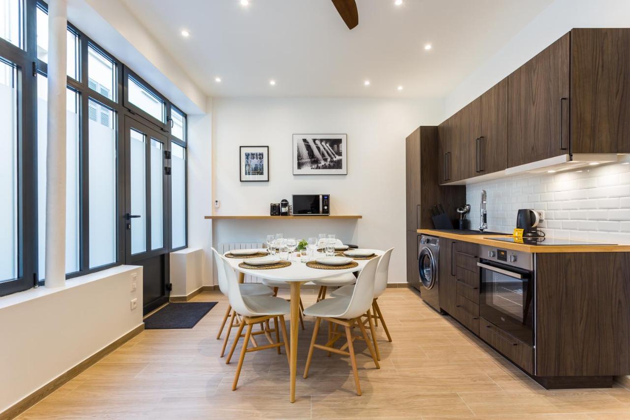 Cmg Boulevard Voltaire / Truillot D Apartment Paris