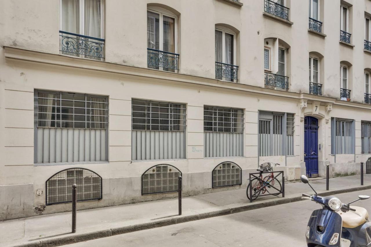 170 Angouleme Large Duplex Style Apt With1 Bdr Central Paris