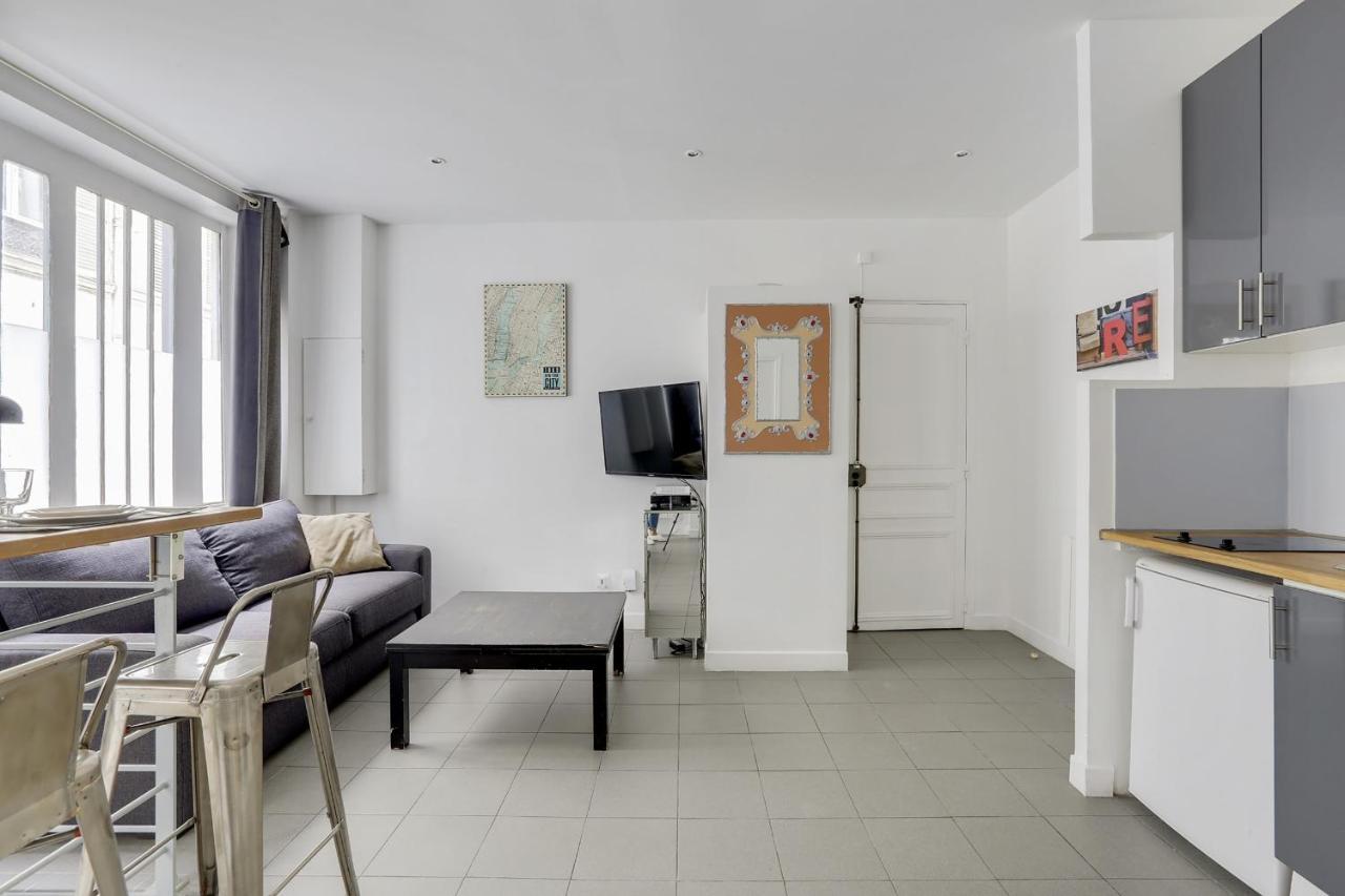 170 Angouleme Large Duplex Style Apt With1 Bdr Central * Paris