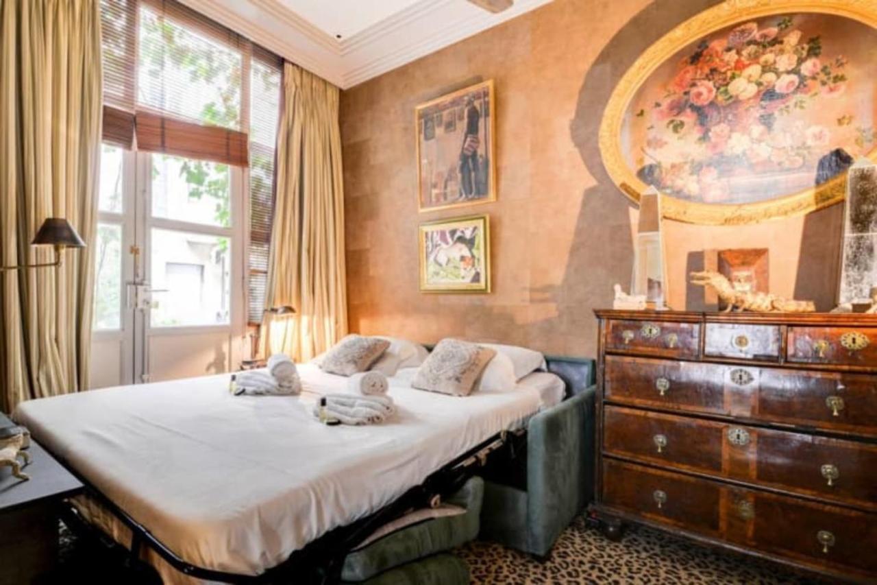 Guestready - Classic Parisian In Marais Appartement *