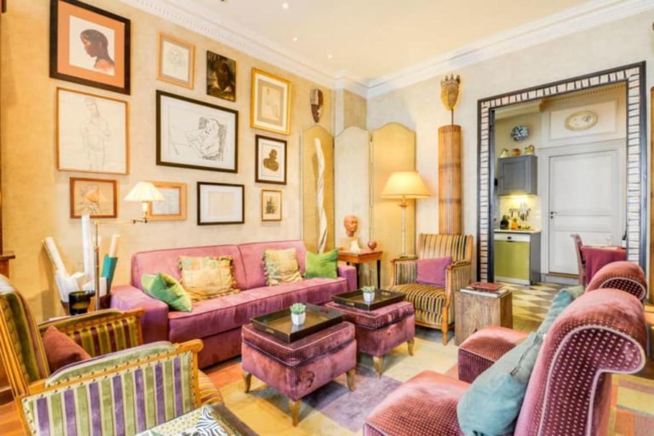 Guestready - Classic Parisian In Marais Appartement