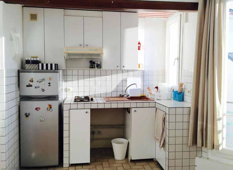Apartment Located Flat In Saint-germain-des-pres Paris