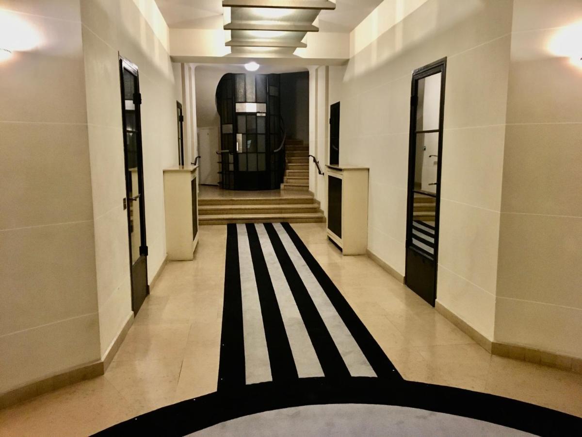 Apartment Sartre : Au Cœur De La Rive Gauche, Neuf, Design, 2/4 Personnes Paris