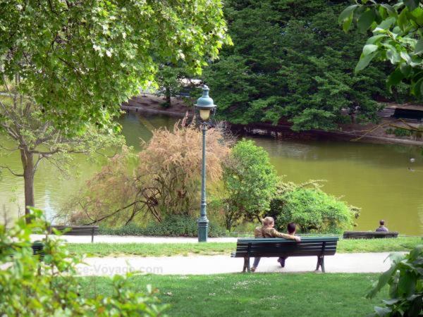 Au Parc Montsouris Homestay *