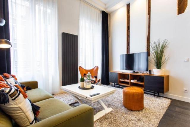 Appartement Cmg Grand Boulevards / Sentiers Ii