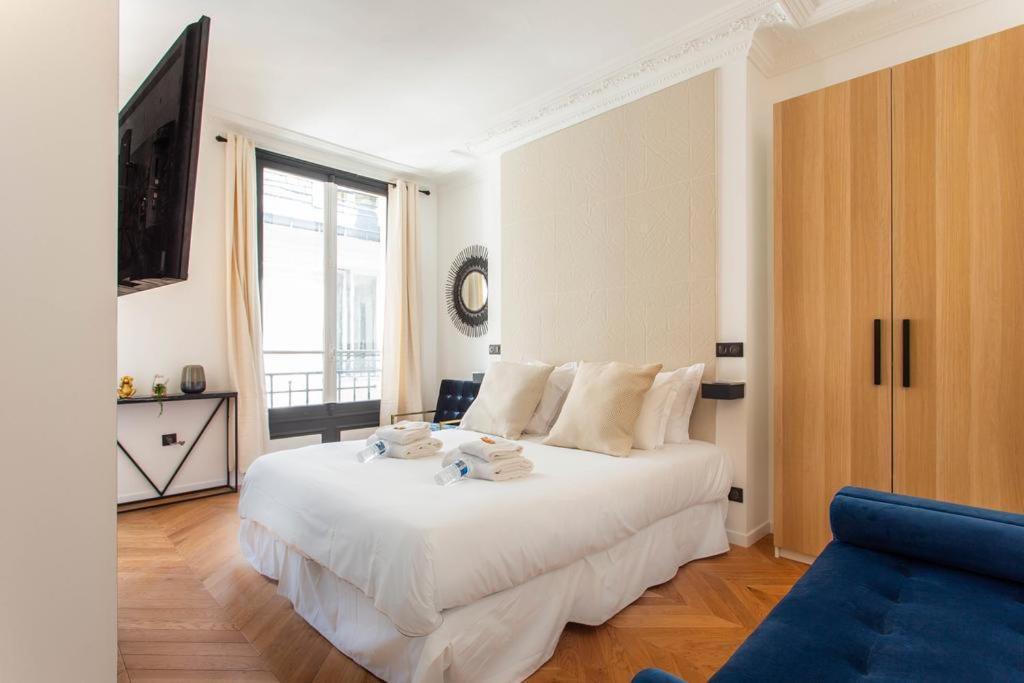 Intimate - 1br-2p - Champs Elysees * Paris