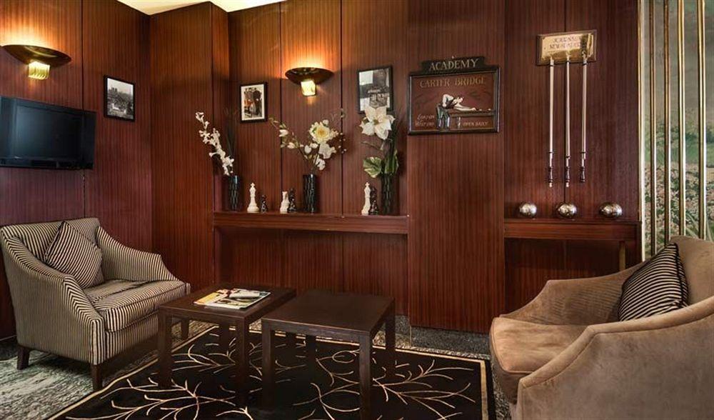 Rivoli 3*