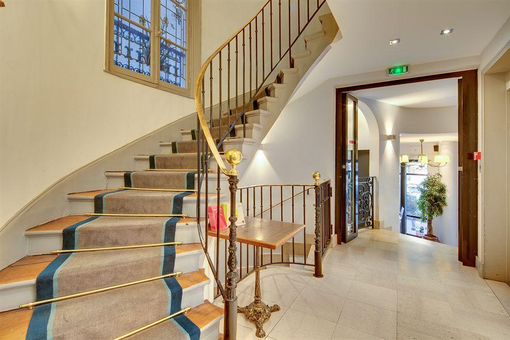 Hotel Grand Des Gobelins 3*