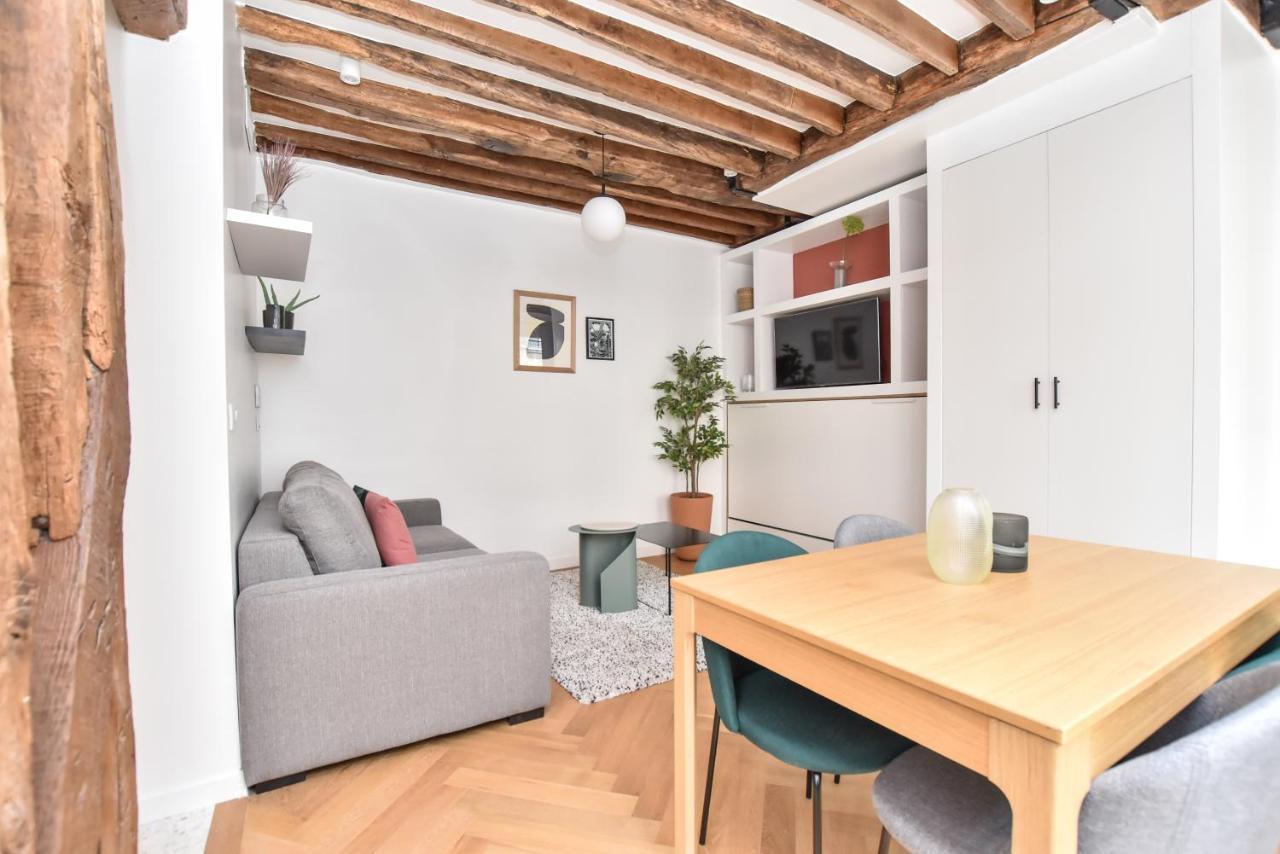 Authentic 1br-4p Republique - Le Marais *