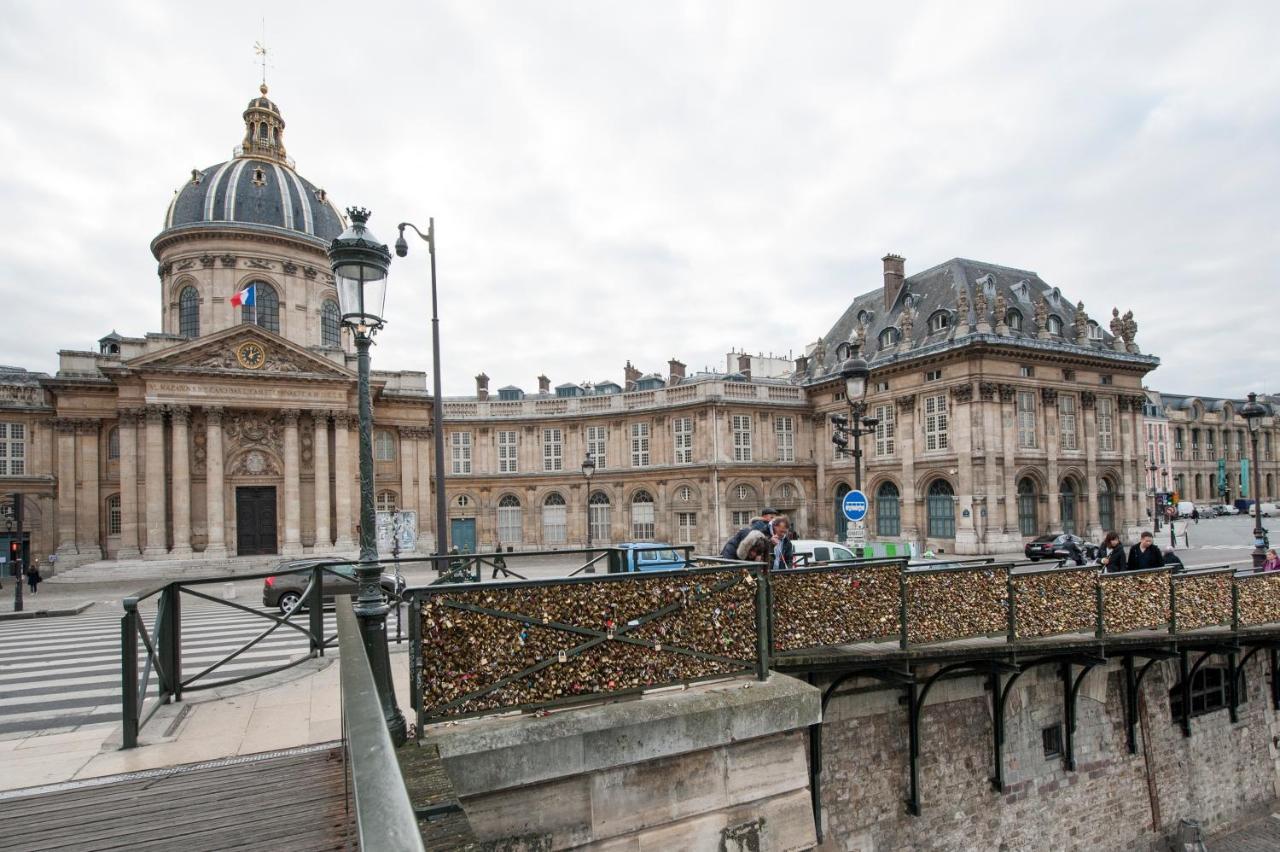 Appartement Place Pantheon *