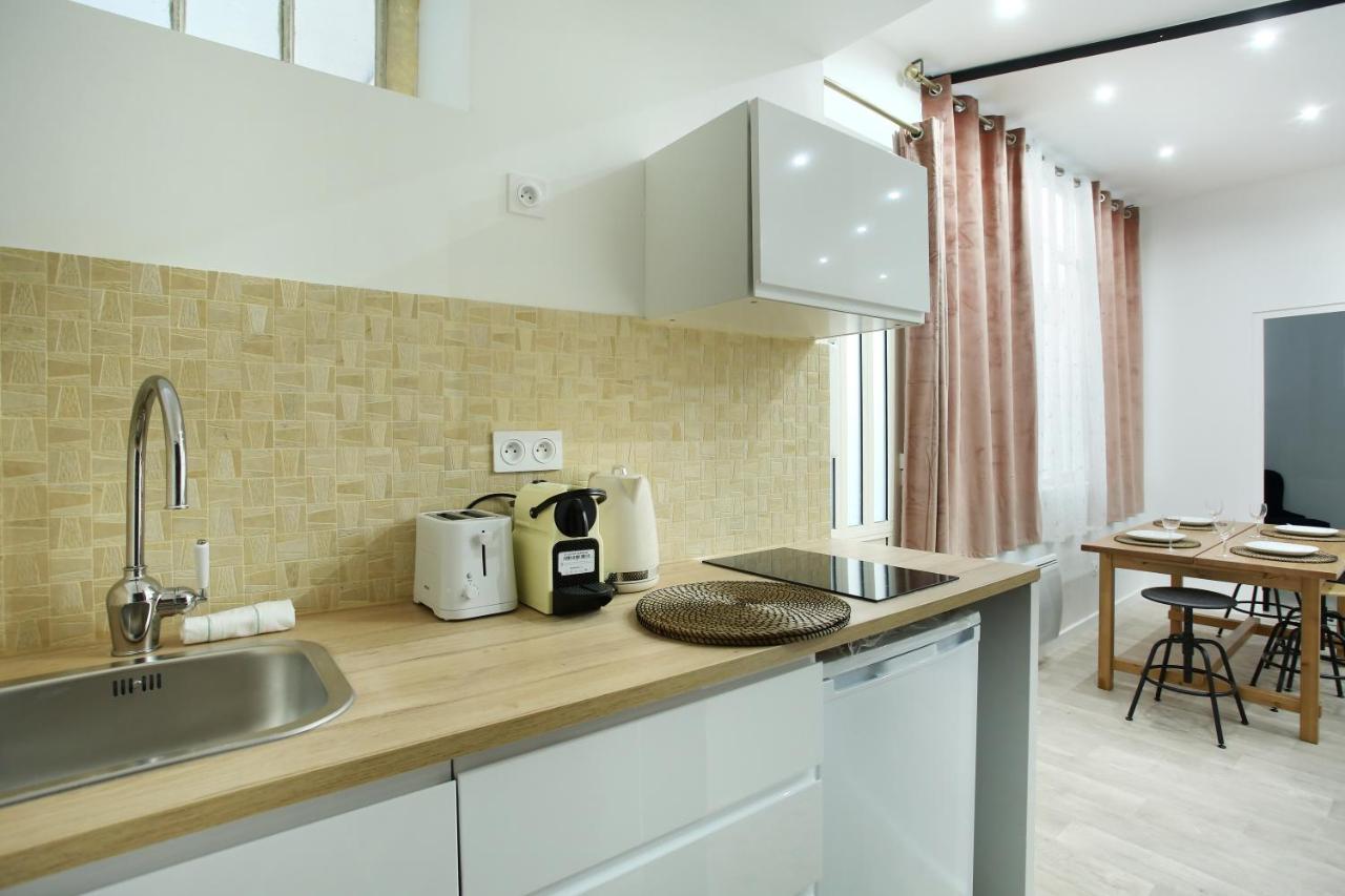 Rent A - Charon Apartment Paris