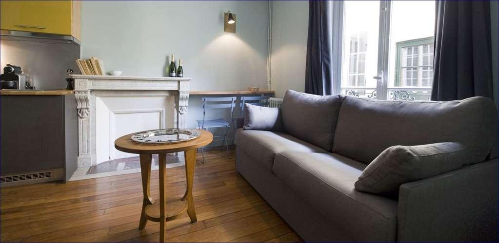 Suites&hôtel Helzear Montparnasse Hotel 4*