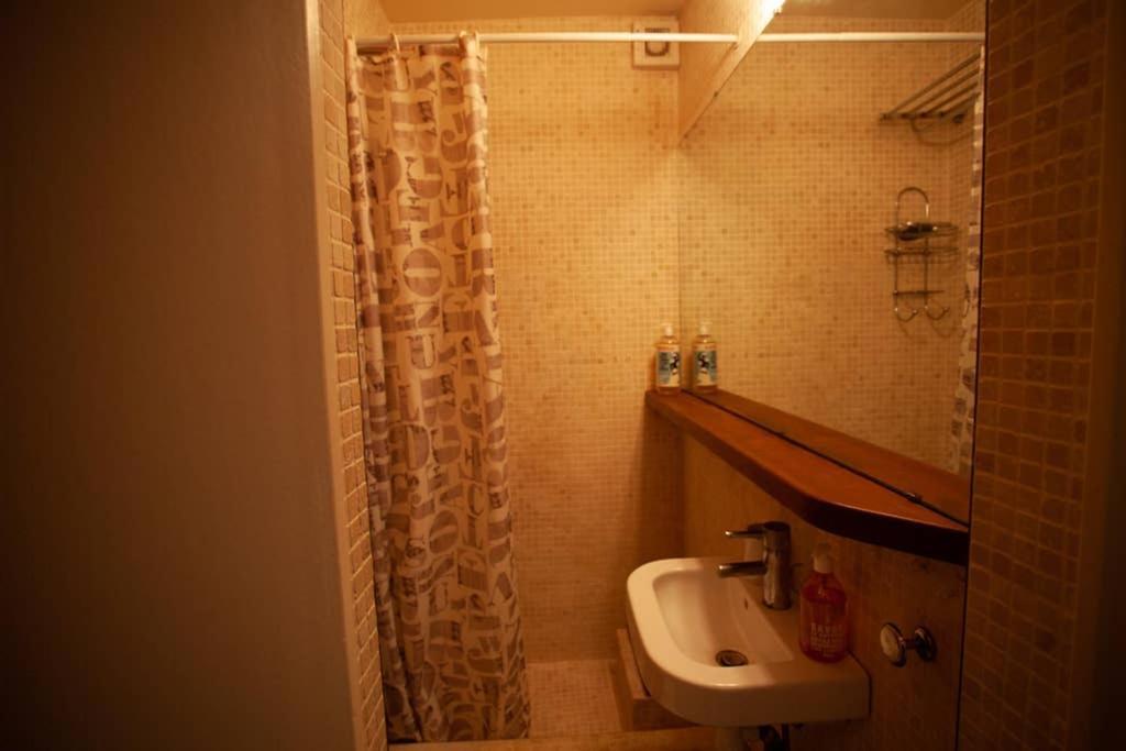 Appartement Greeter-nid Douillet Au Bord Du Canal St Martin