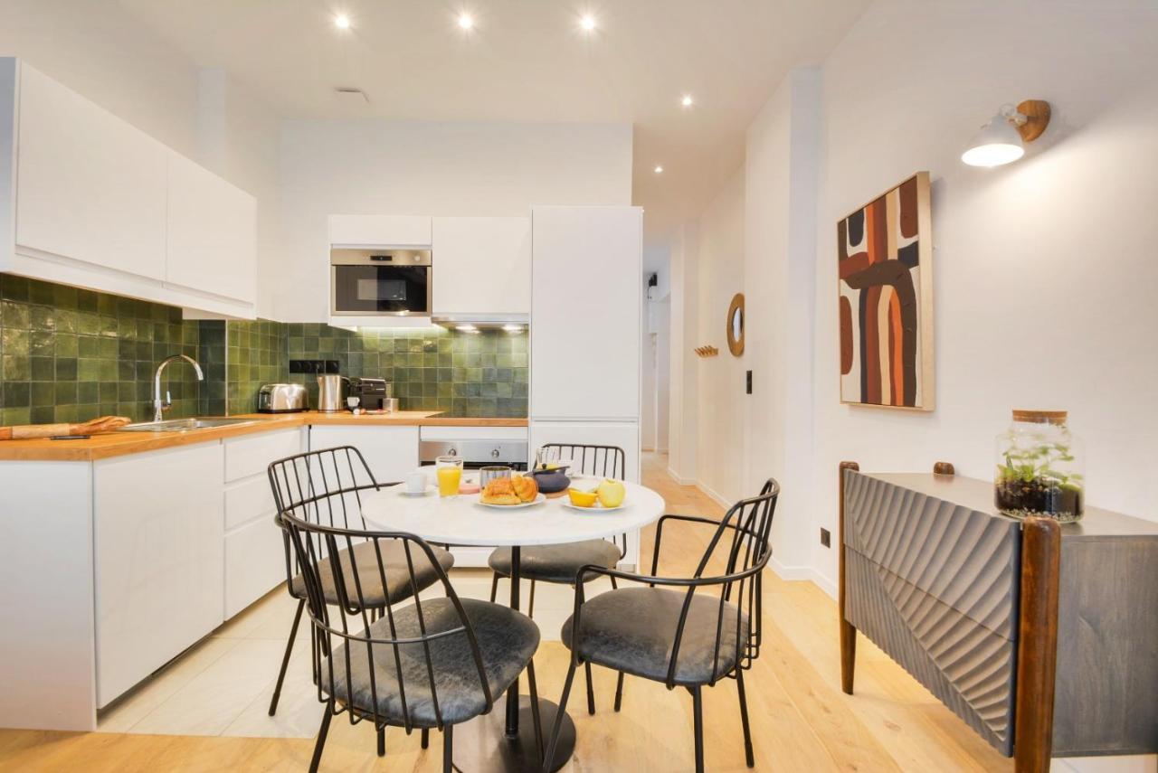 New And Renovated Amazing Flat In Heart Of *