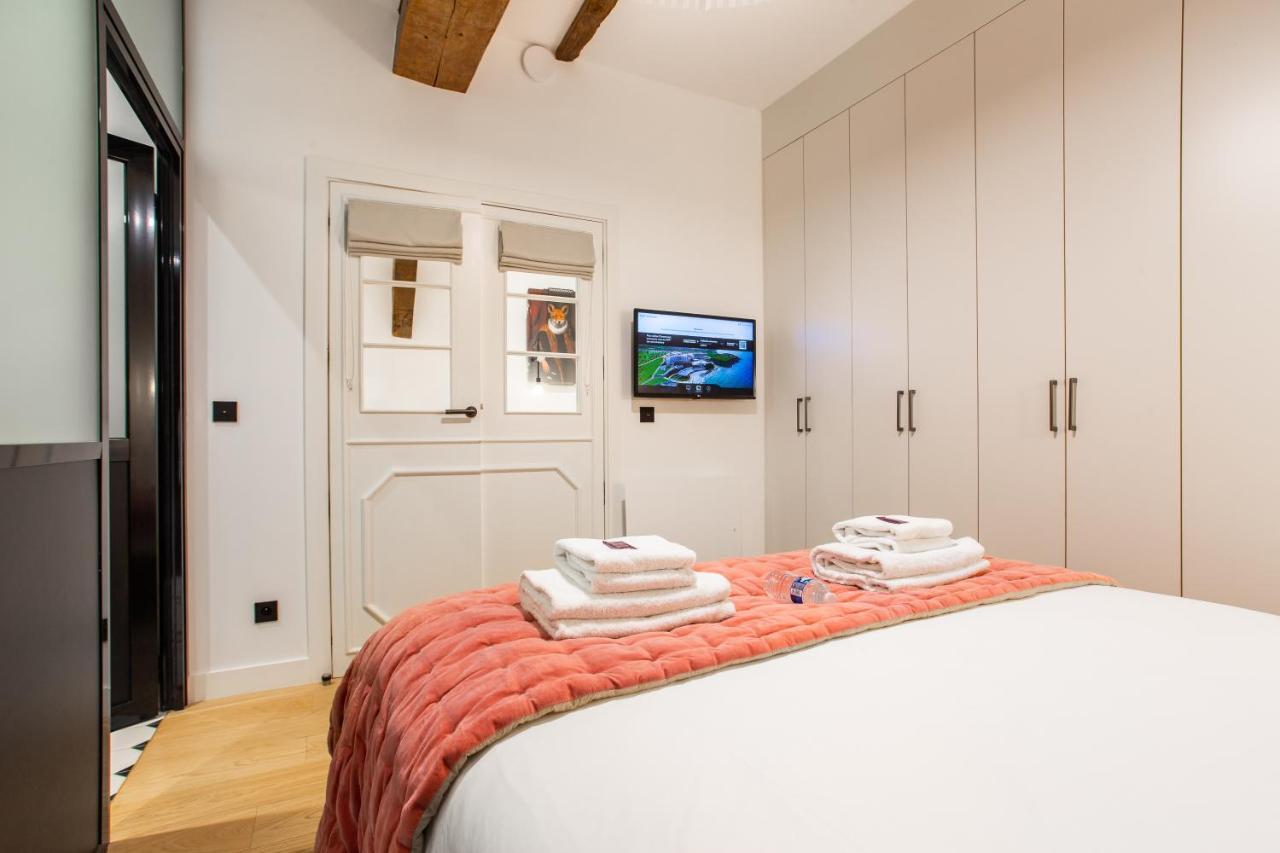 Appartement Cmg - Place Des Vosges Paris