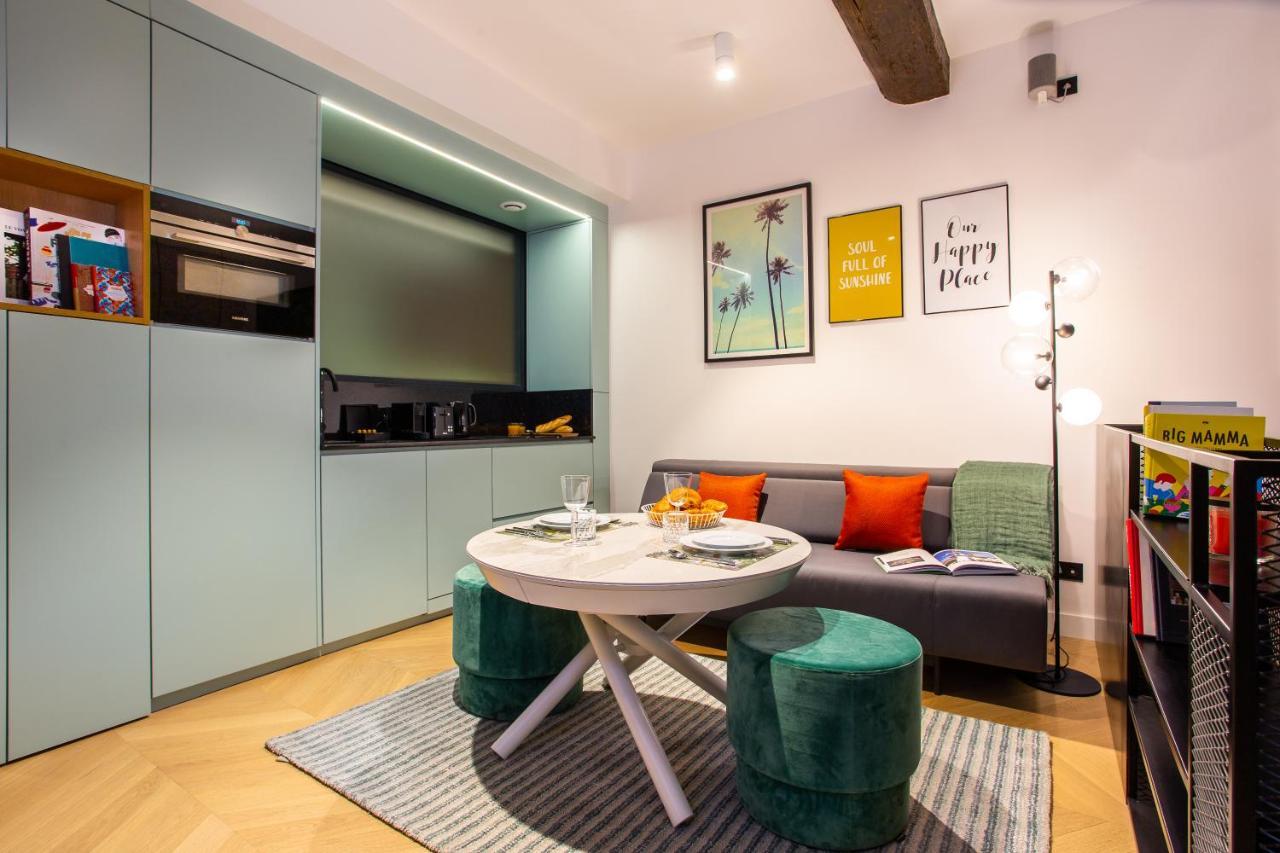 Appartement Cmg - Place Des Vosges Paris