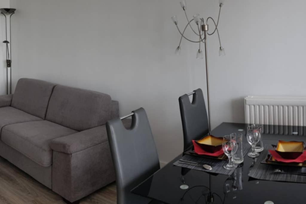 Apartment Beau Studio Renove 30m2 Balcon Vue Paris+parking Paris