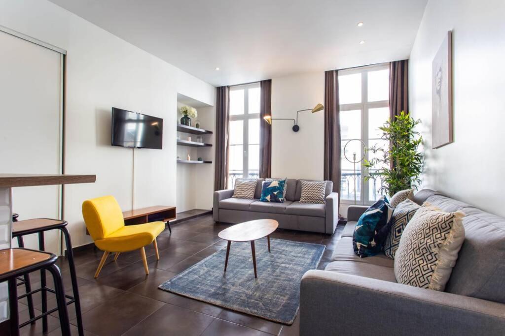 Apartment Hsh Magnifique Clery Sentier