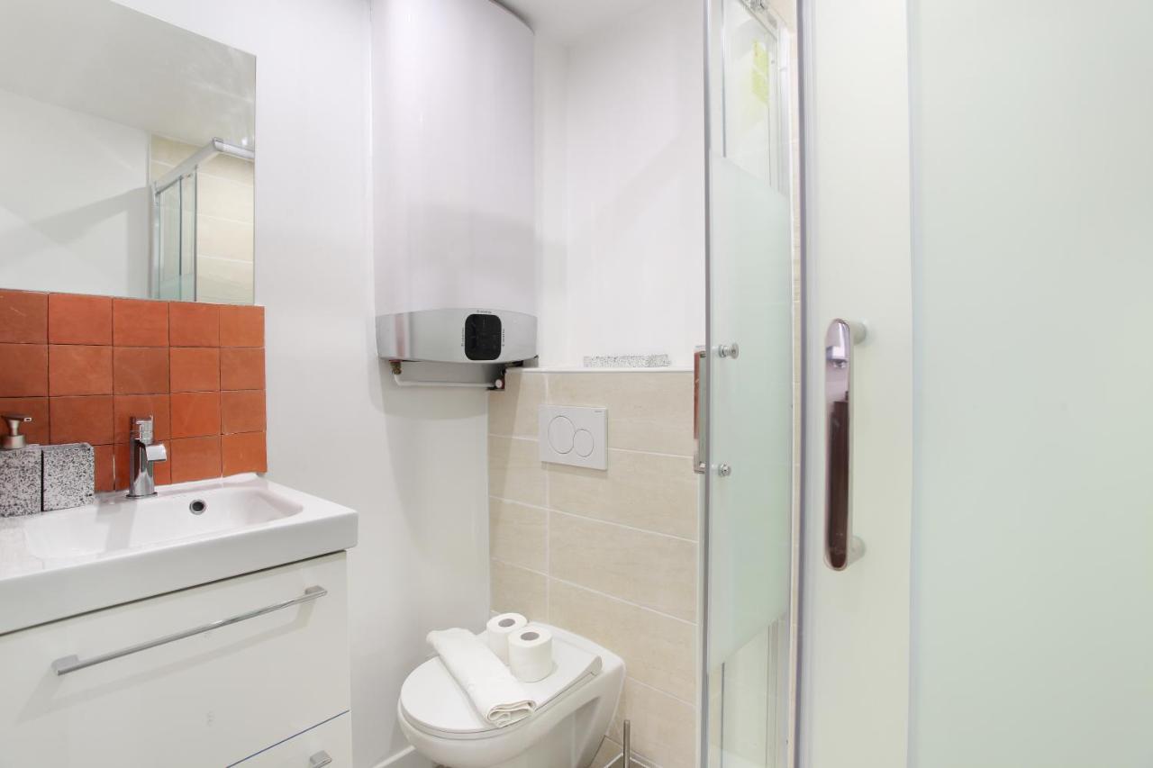 Rent A - Bonne Nouvelle * Paris