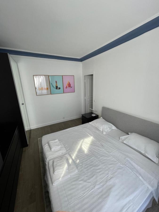 Apartment Beautiful Lincoln Paris