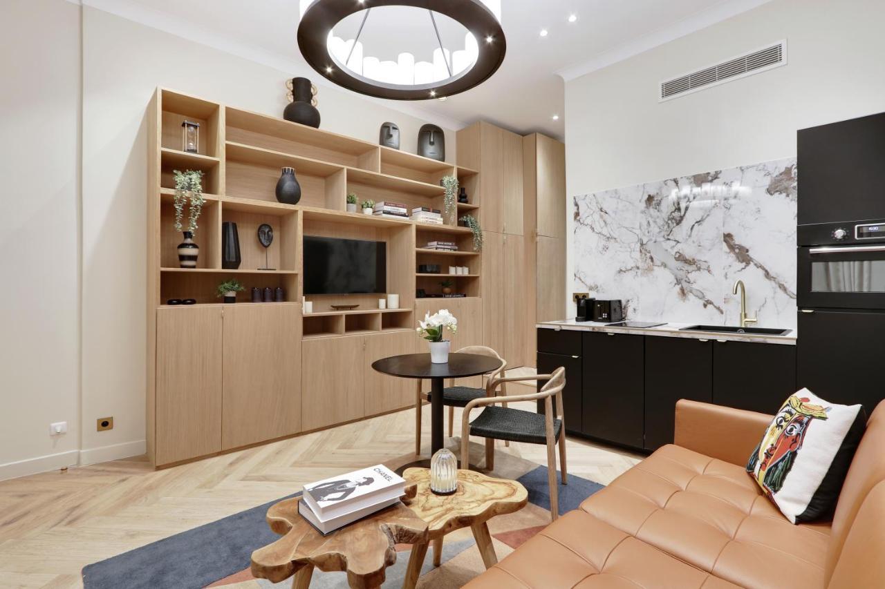 Appartement Pick A Flat's In Saint Germain - Rue Du Cherche Midi *