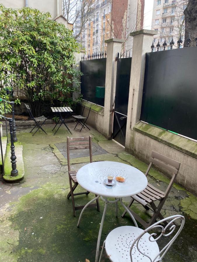 Apartment Cosy, Charming With Courtyard