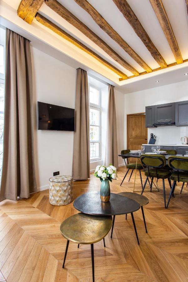 Apartment Cmg Republique - Rue Beranger Paris