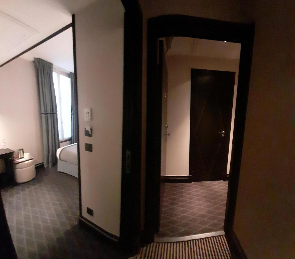 Mercure Arc De Triomphe Wagram Hotel 4*