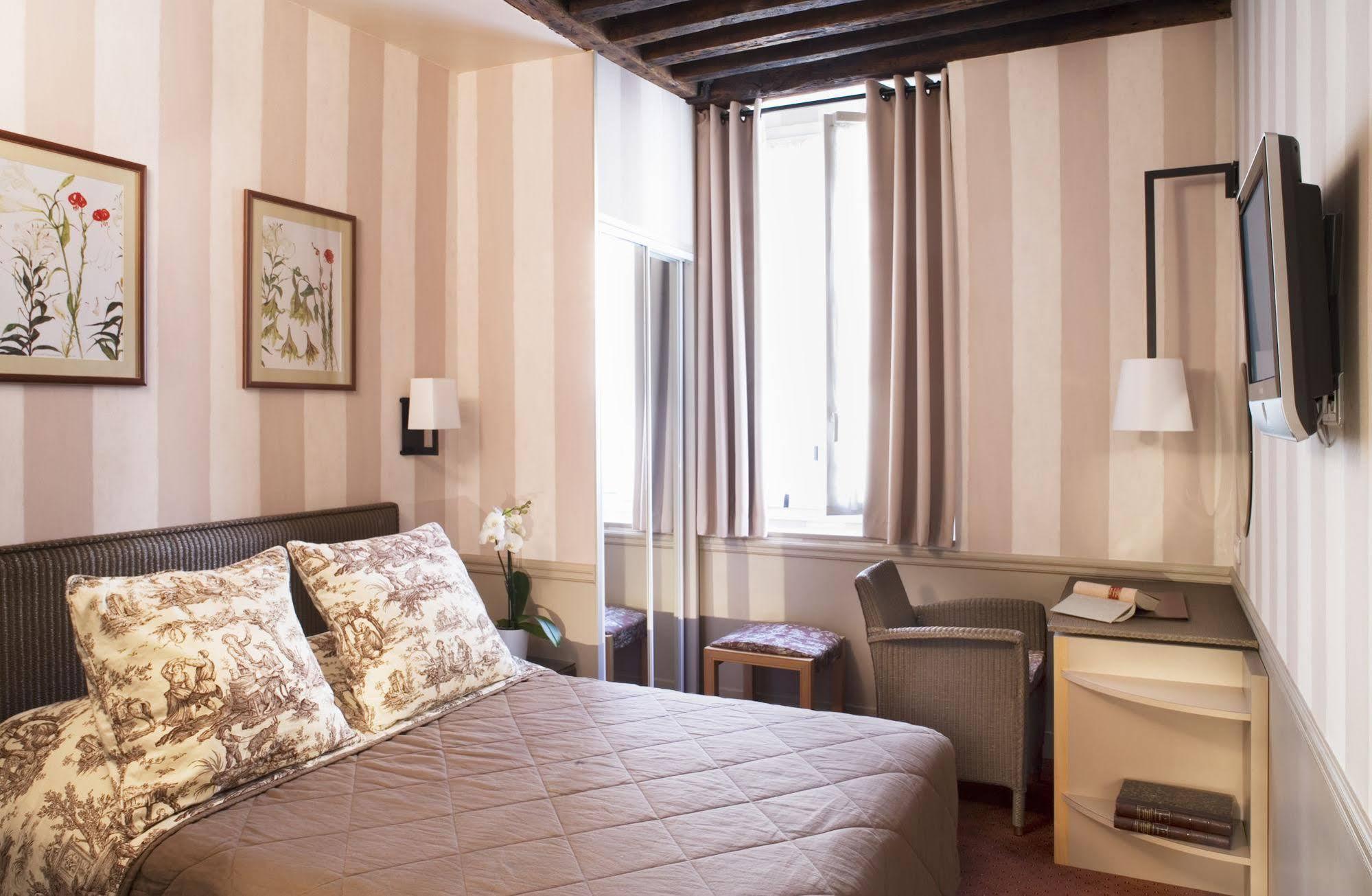 Hotel Des Deux-iles - Notre-dame 3*