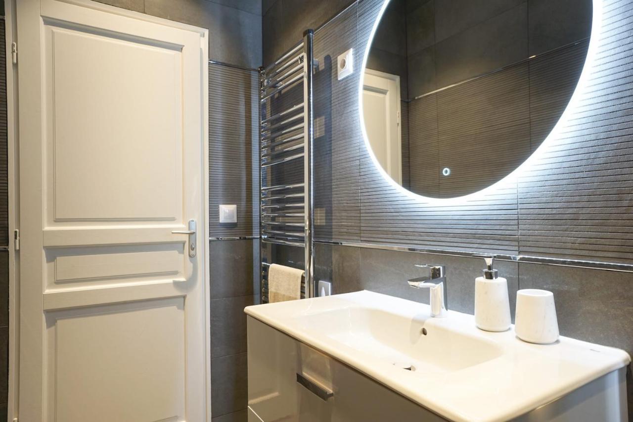 Large Flat At 2 Steps From The Eiffel Tower Appartement Paris