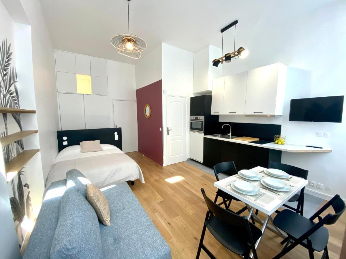 Apartment Aboukir 2 Paris