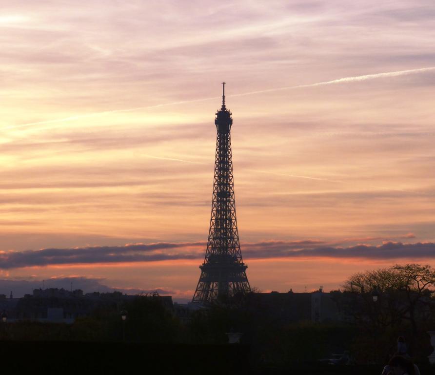 Eiffel Aparthotel