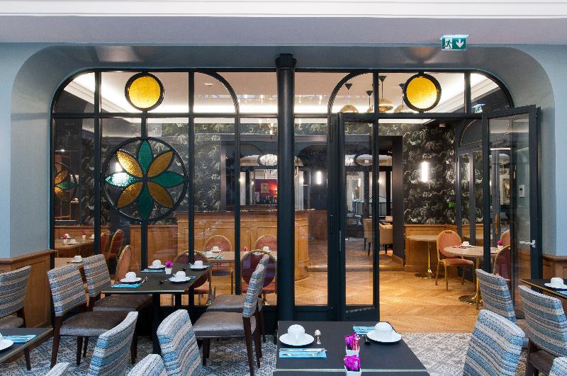 Hotel Saint-petersbourg Opera & 4*