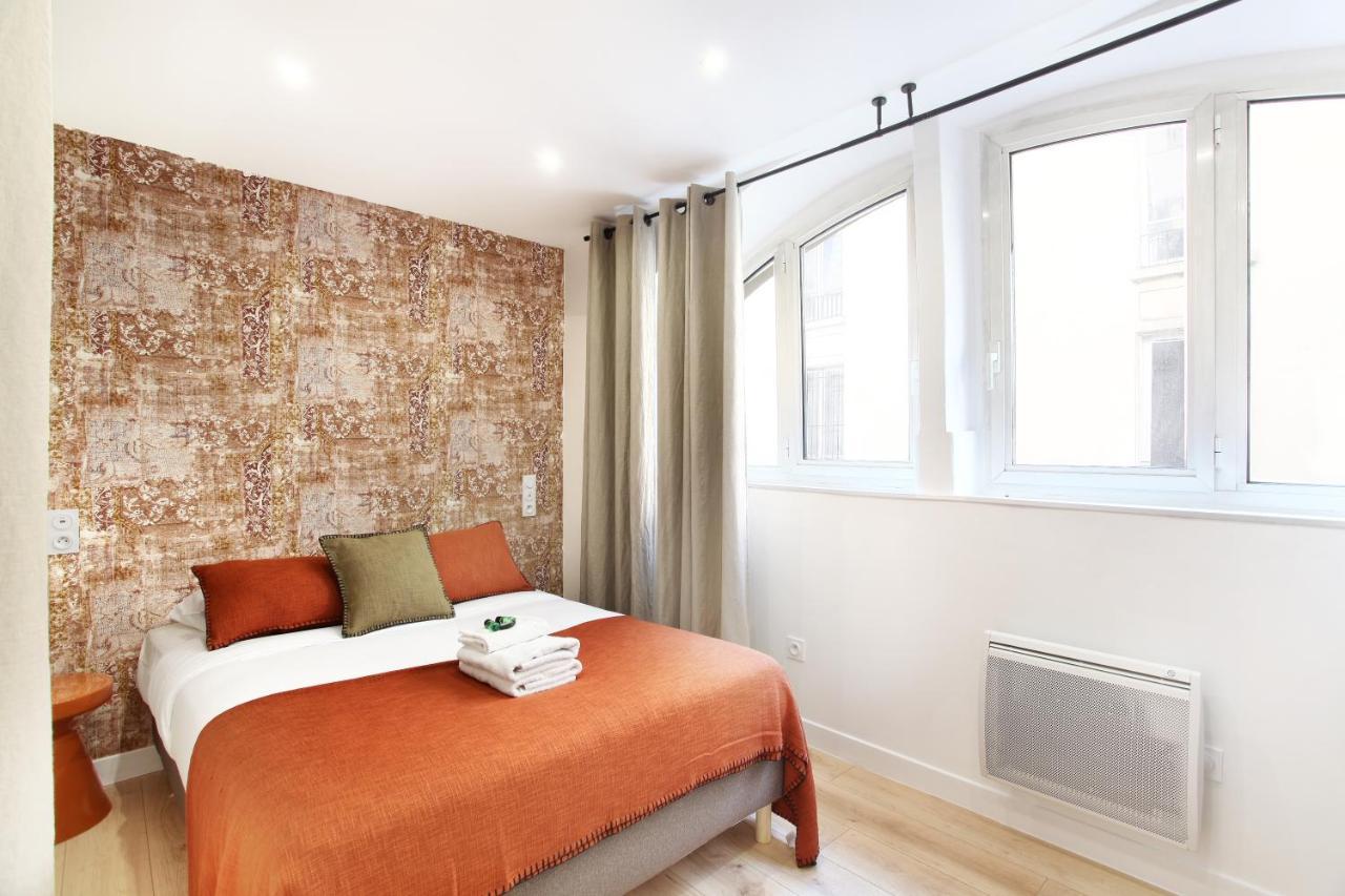 Rent A - Bonne Nouvelle * Paris