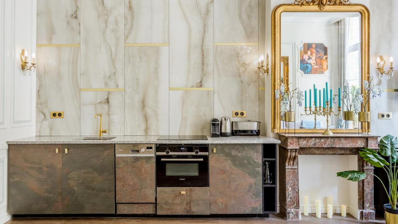 Luxury 3 Bedroom 2 Bathroom Palace - Ac - Louvre Appartement
