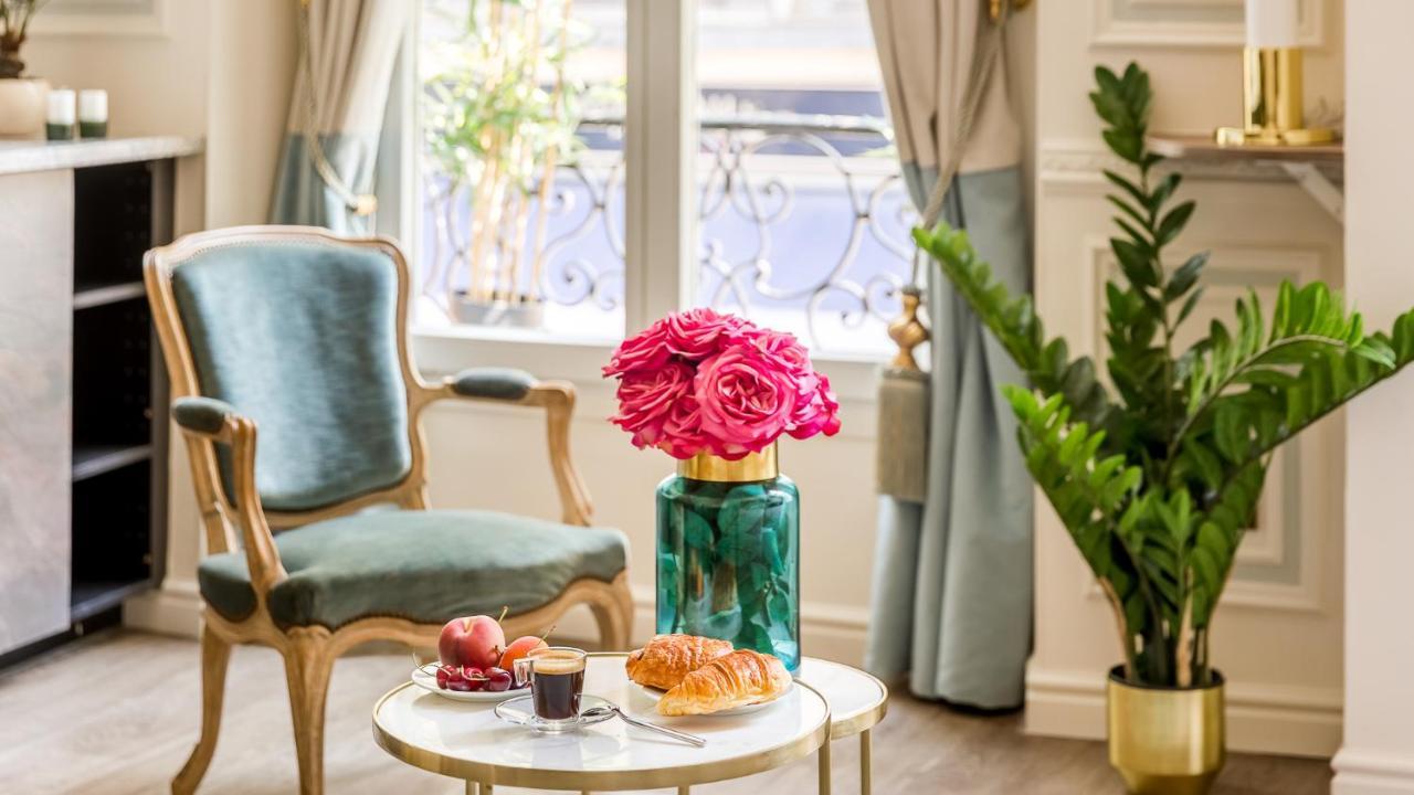 Luxury 3 Bedroom 2 Bathroom Palace - Ac - Louvre Appartement *