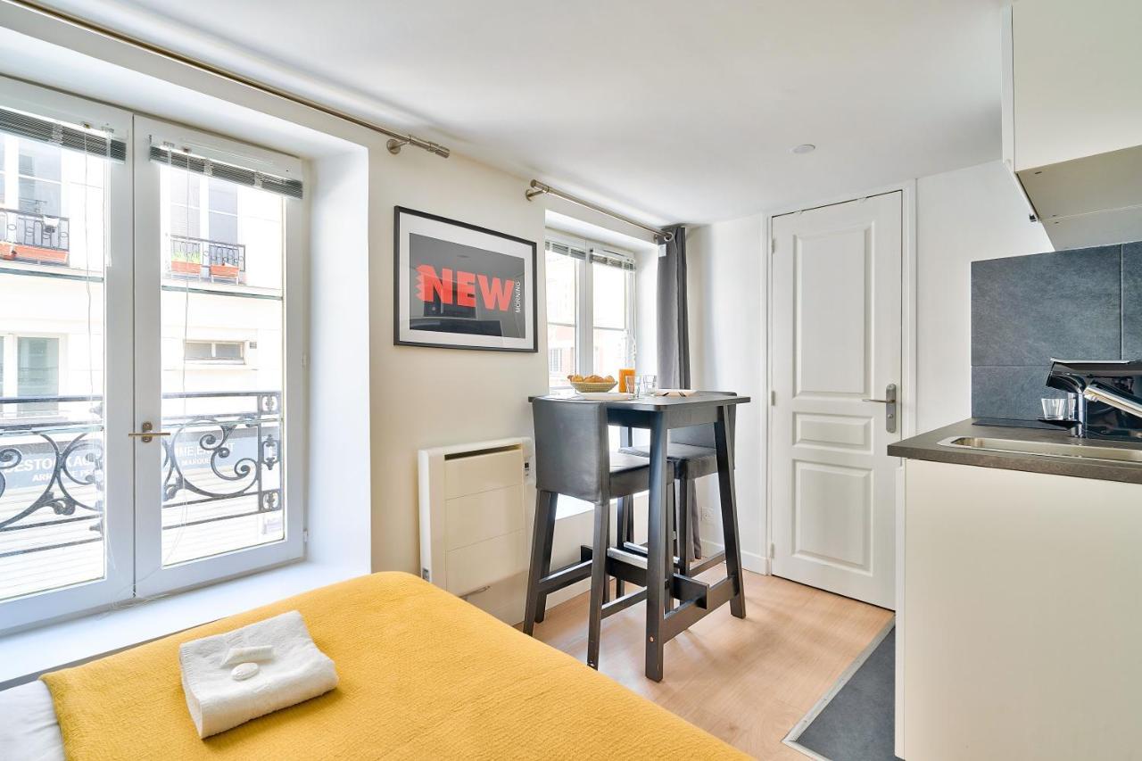 New And Bright In The Heart Of Apartment *