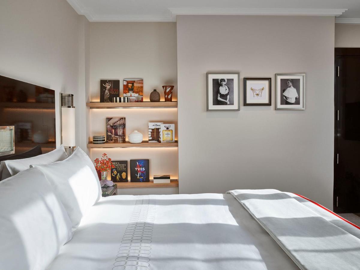 Plaza Athénée - Dorchester Collection 5* Paris