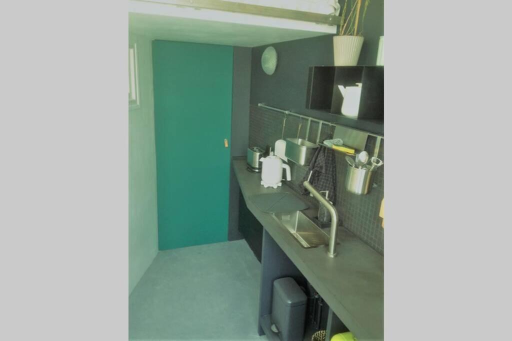 Small Arty Menilmontant Appartement