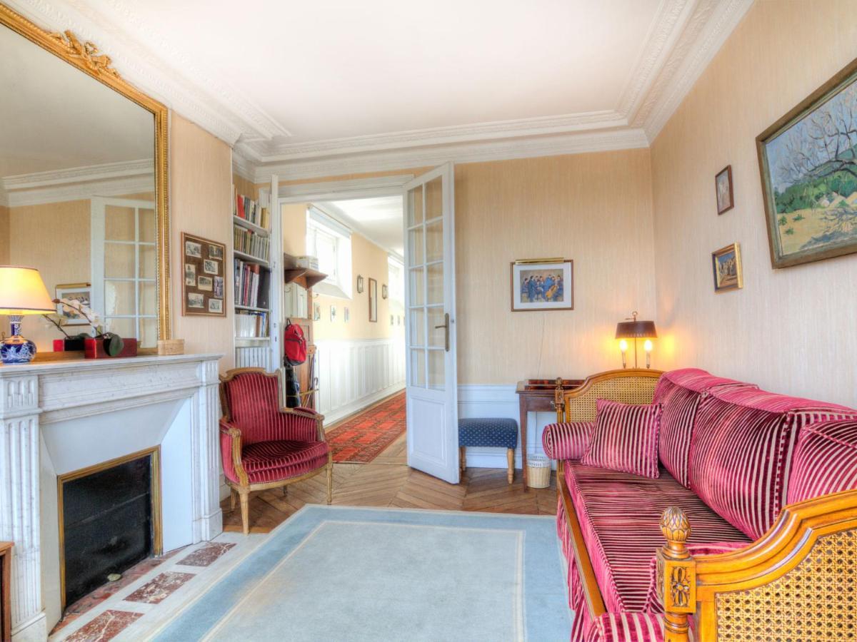 Apartment Leclerc A Paris