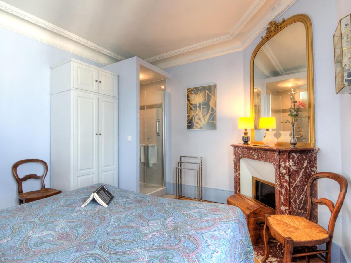 Apartment Leclerc A Paris