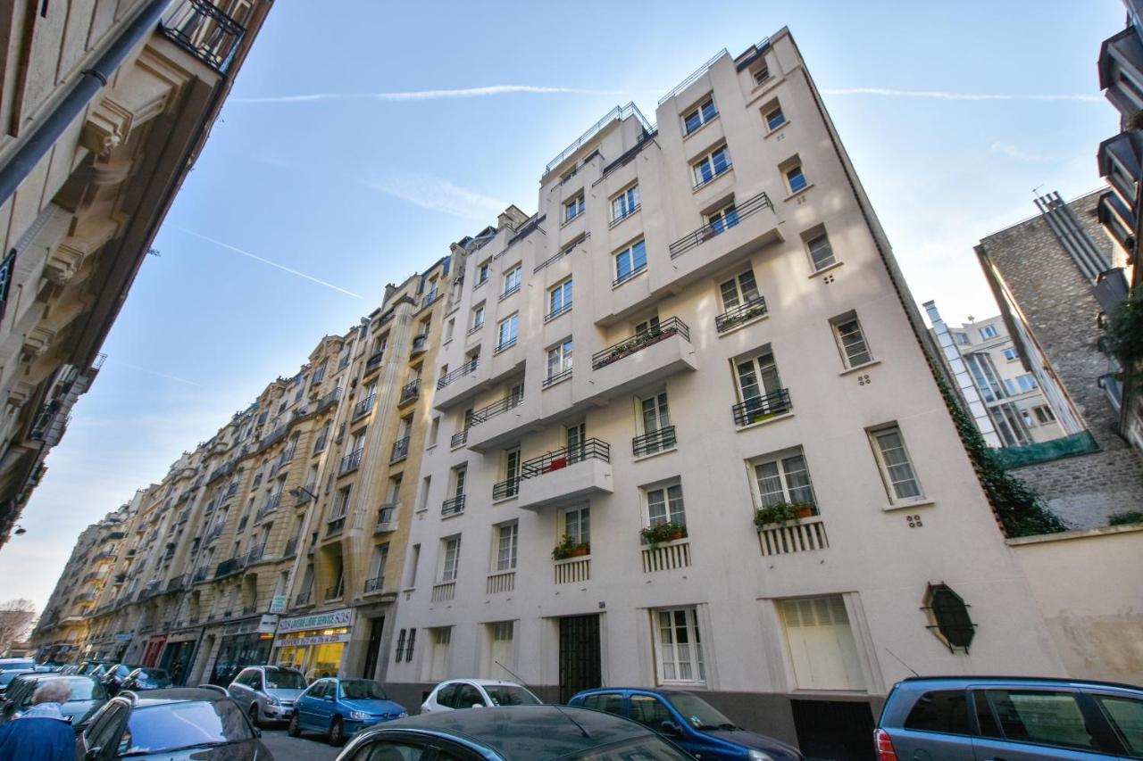 Design With Terrace By Weekome * Paris