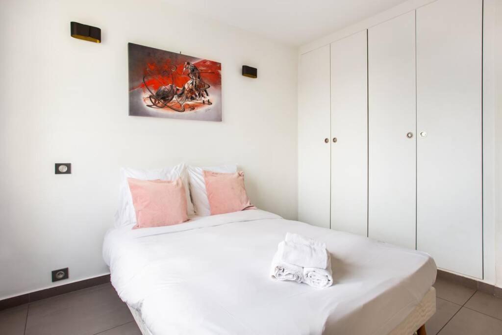 Prox.gare Montparnasse-galeries Lafayette! 4pers. Apartment