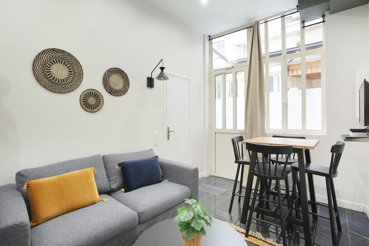 Apartment Rent A - Charon *